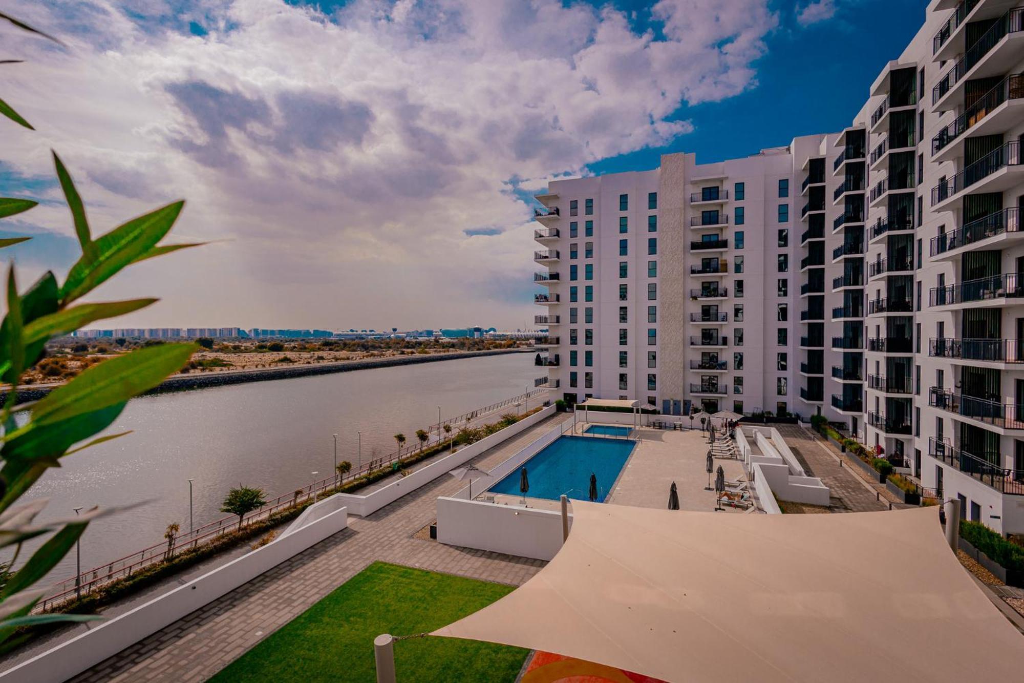 Yas Island Elegant 2br With & Pool View Apartamento Abu Dhabi